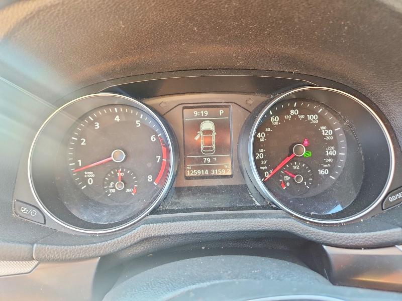 Снимка 9 от търг – 2018 VOLKSWAGEN PASSAT с VIN 1VWAA7A33JC040704