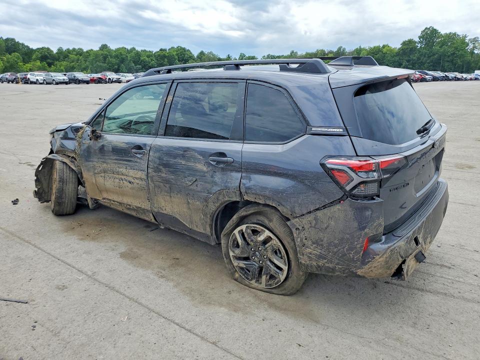 Photo 2 from auction – 2025 SUBARU FORESTER with VIN JF2SLSRD5SH421543