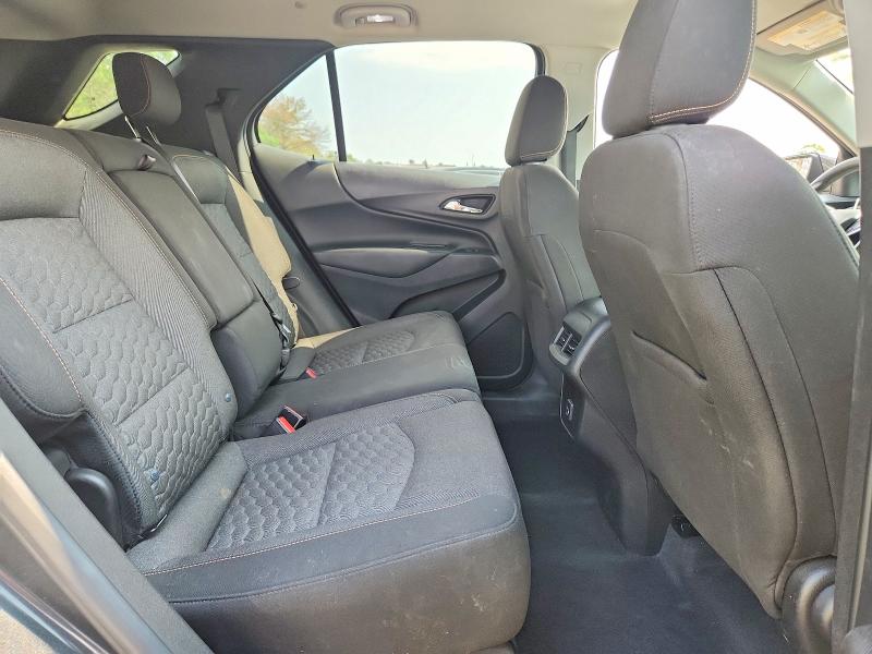 Photo 11 from auction – 2019 CHEVROLET EQUINOX with VIN 2GNAXUEV1K6174690