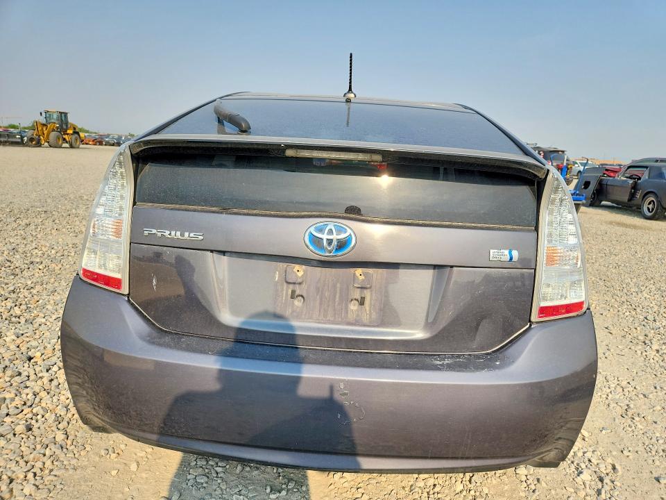 Photo 6 from auction – 2011 TOYOTA PRIUS with VIN JTDKN3DU5B0289470