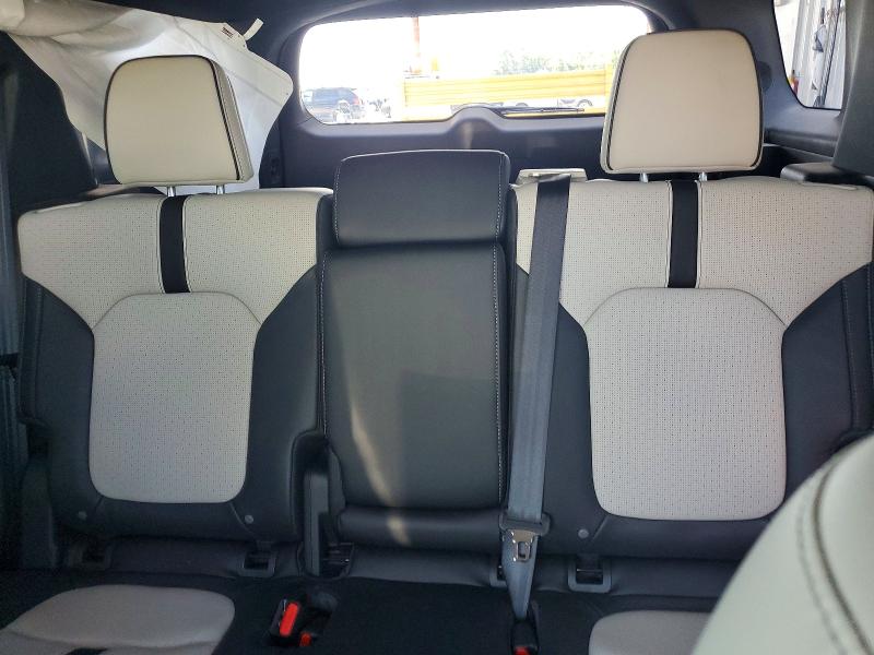 Photo 10 from auction – 2026 HONDA PASSPORT with VIN 5FNYF9H84TB042676