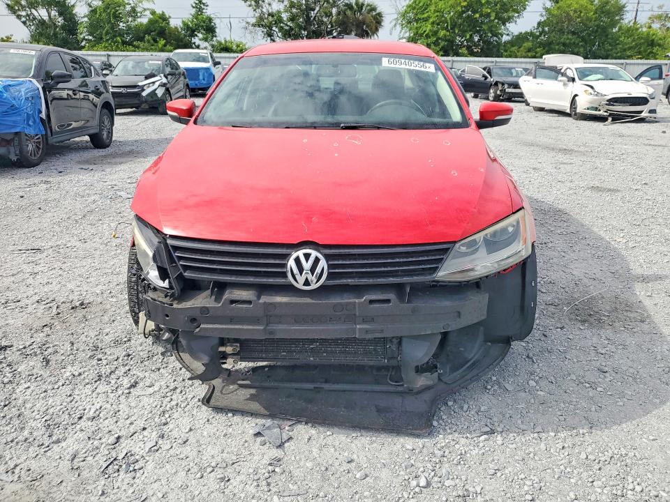 Photo 5 from auction – 2014 VOLKSWAGEN JETTA with VIN 3VWD07AJ7EM370168