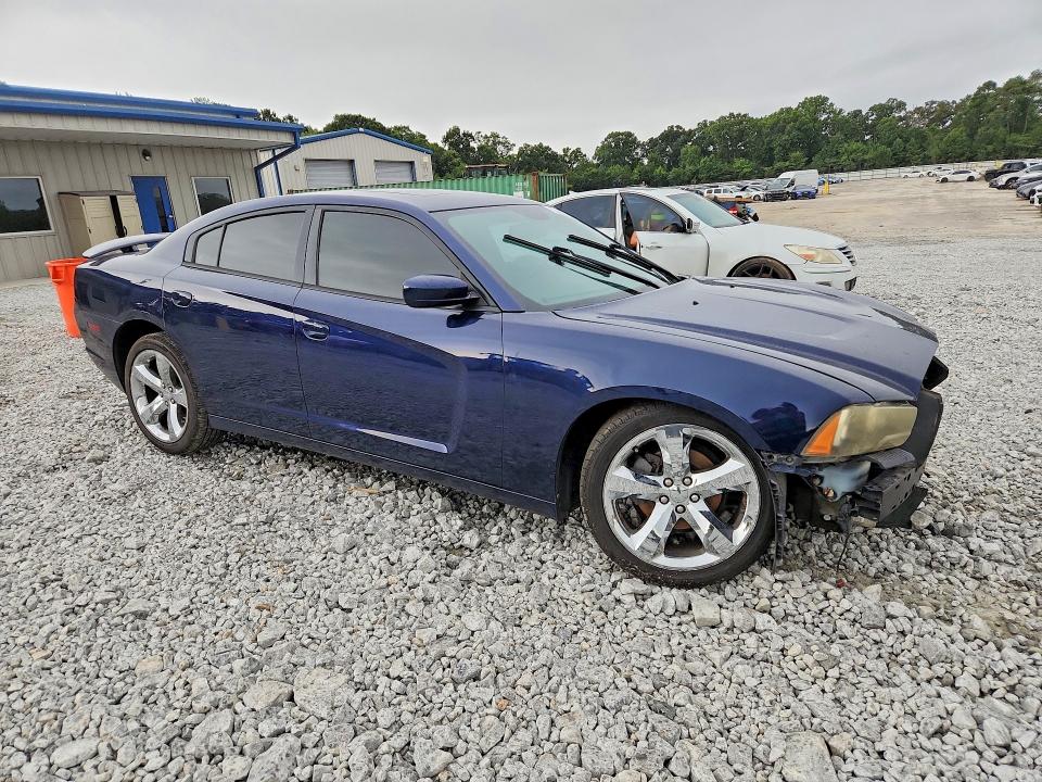 Photo 4 from auction – 2013 DODGE CHARGER with VIN 2C3CDXHG1DH612984