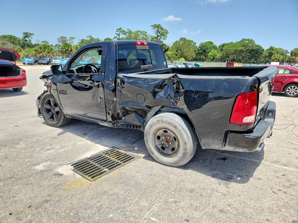 Photo 2 from auction – 2016 RAM 1500 with VIN 3C6JR7AT6GG262890