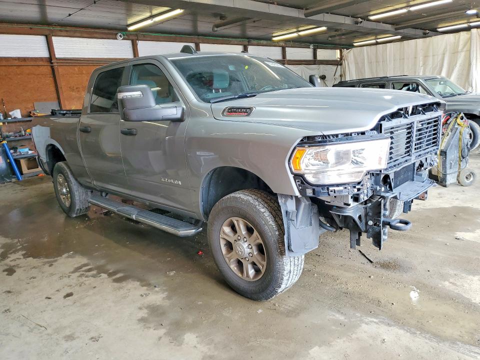 Photo 4 from auction – 2024 RAM 2500 with VIN 3C6UR5DJ2RG394575
