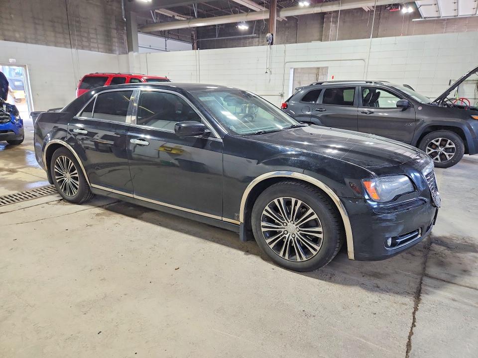 Photo 4 from auction – 2012 CHRYSLER 300 with VIN 2C3CCAJTXCH289718