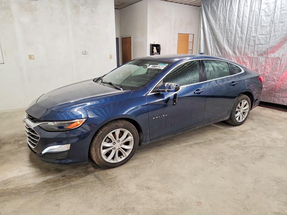 Photo 1 from auction – 2021 CHEVROLET MALIBU with VIN 1G1ZD5ST8MF022744