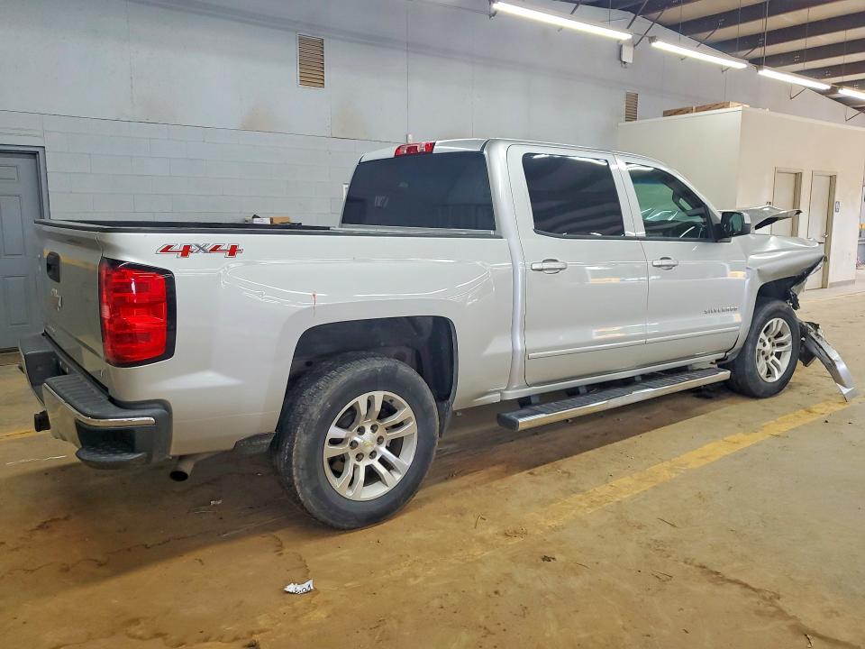 Photo 3 from auction – 2015 CHEVROLET SILVERADO with VIN 3GCUKREC0FG159401