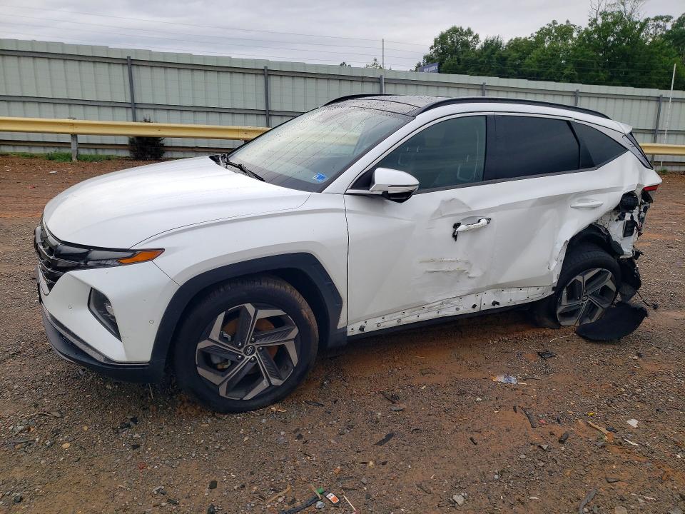 HYUNDAI TUCSON 2022 with VIN 5NMJECAE2NH052612 - Photo from auction