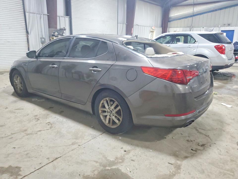 Photo 2 from auction – 2011 KIA OPTIMA with VIN KNAGM4A73B5058208
