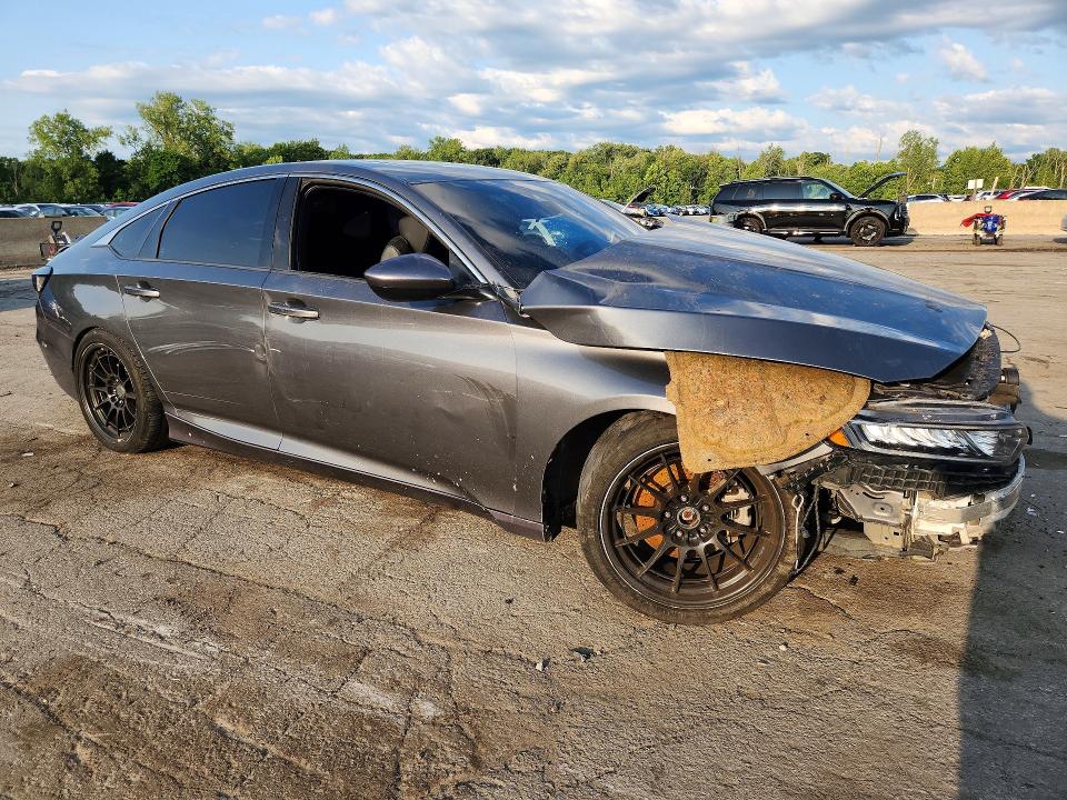 Photo 4 from auction – 2020 HONDA ACCORD with VIN 1HGCV2F34LA009408