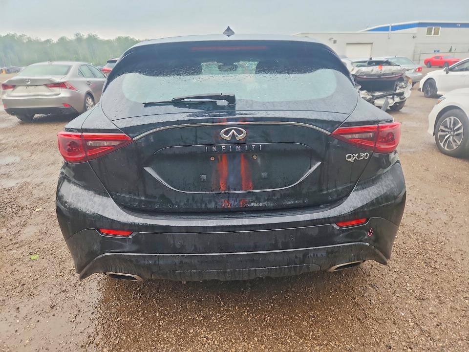 Photo 6 from auction – 2018 INFINITI QX30 with VIN SJKCH5CPXJA050859