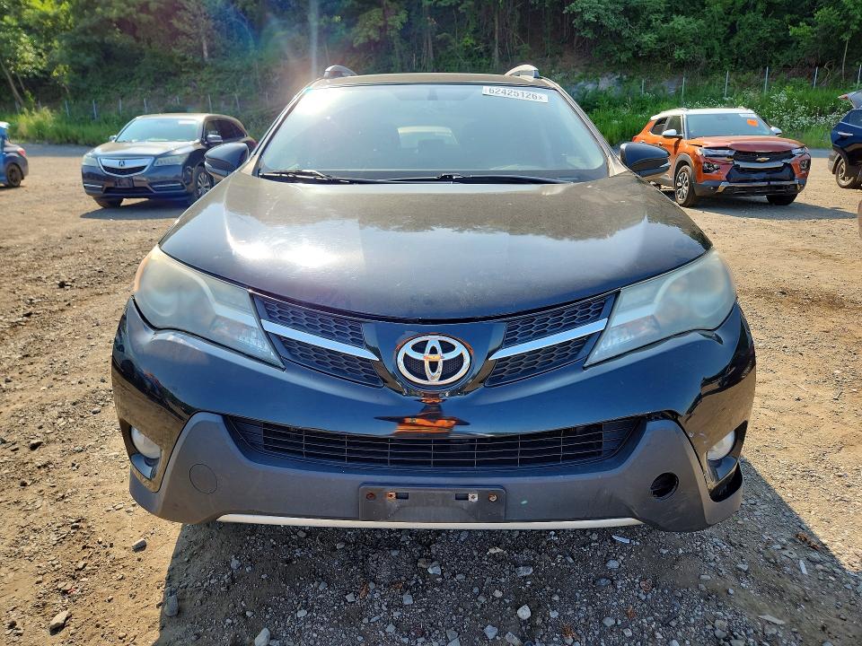 Снимка 5 от търг – 2013 TOYOTA RAV4 с VIN 2T3RFREV5DW029994