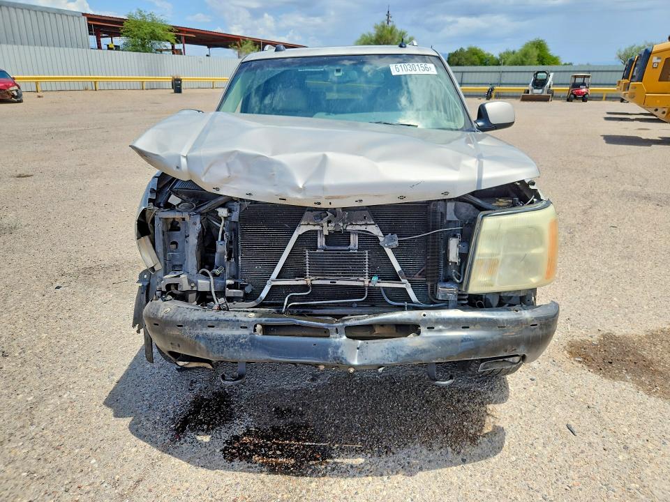 Photo 5 from auction – 2005 CADILLAC UK with VIN 3GYFK66N45G119192