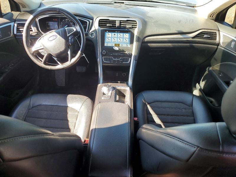 Photo 8 from auction – 2017 FORD FUSION with VIN 3FA6P0HD9HR240758