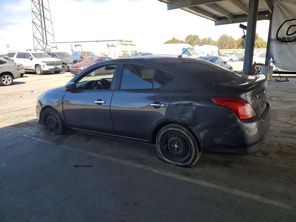 Photo 2 from auction – 2015 NISSAN VERSA with VIN 3N1CN7AP4FL896868