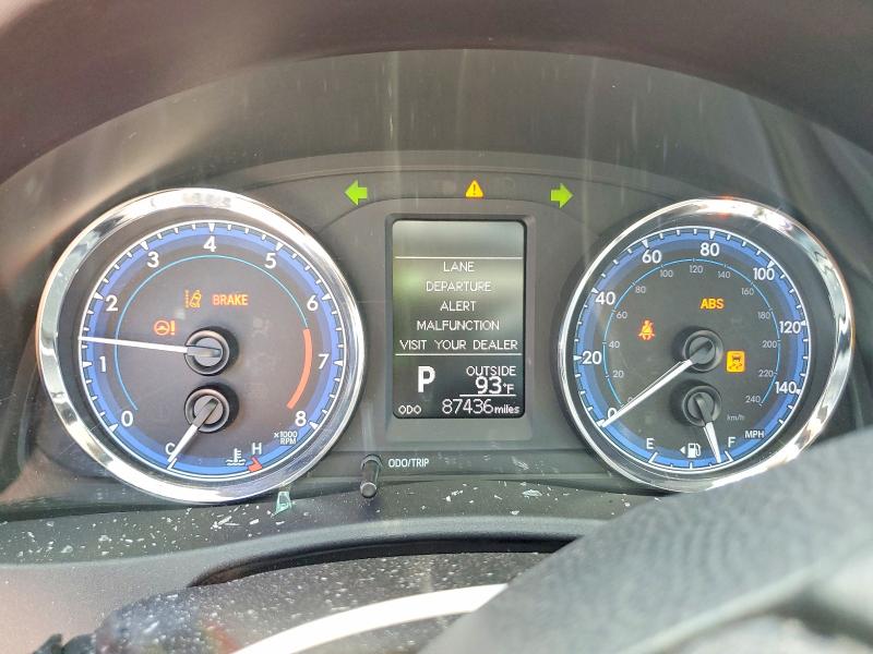 Photo 9 from auction – 2018 TOYOTA COROLLA with VIN 2T1BURHE5JC059800