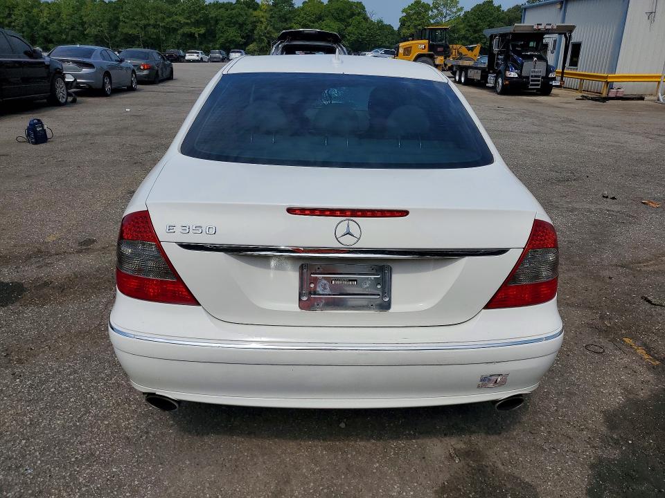 Photo 6 from auction – 2007 MERCEDES-BENZ E with VIN WDBUF56X57B078904