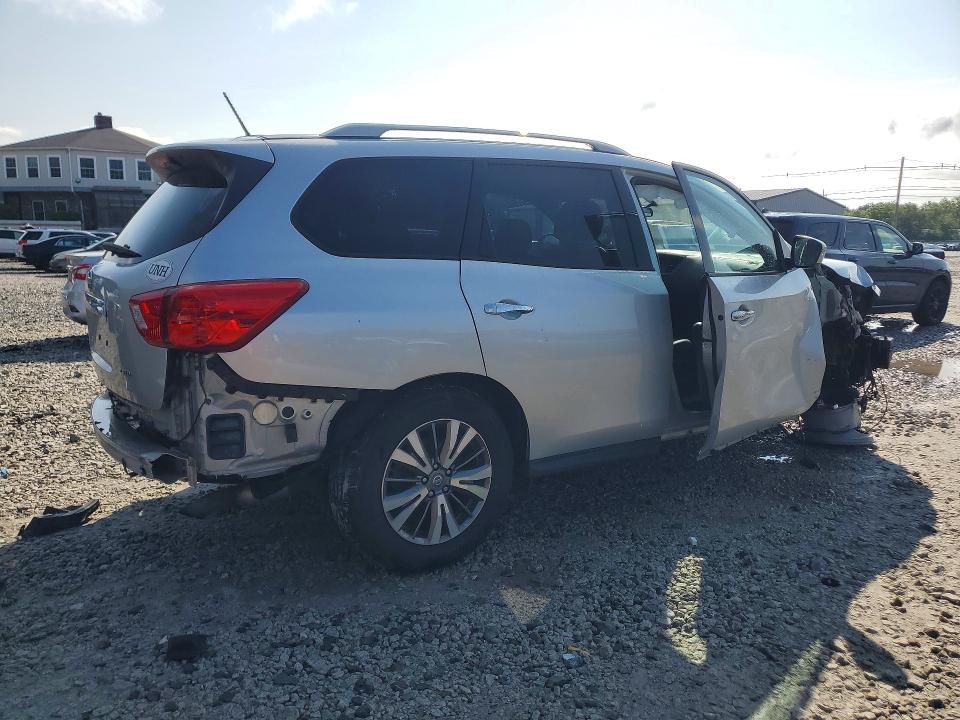 Photo 3 from auction – 2018 NISSAN PATHFINDER with VIN 5N1DR2MM0JC649678