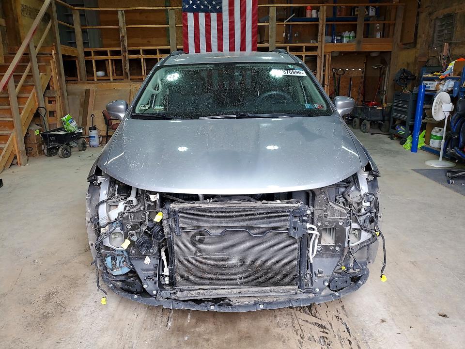 Photo 5 from auction – 2018 CHRYSLER PACIFICA with VIN 2C4RC1FG5JR113278