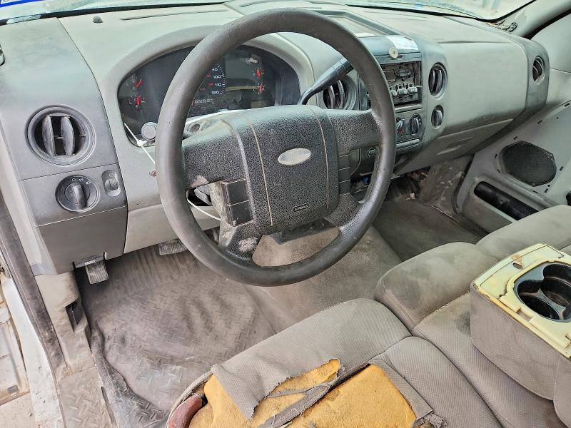Photo 8 from auction – 2004 FORD F150 with VIN 1FTRF12W94NC12367