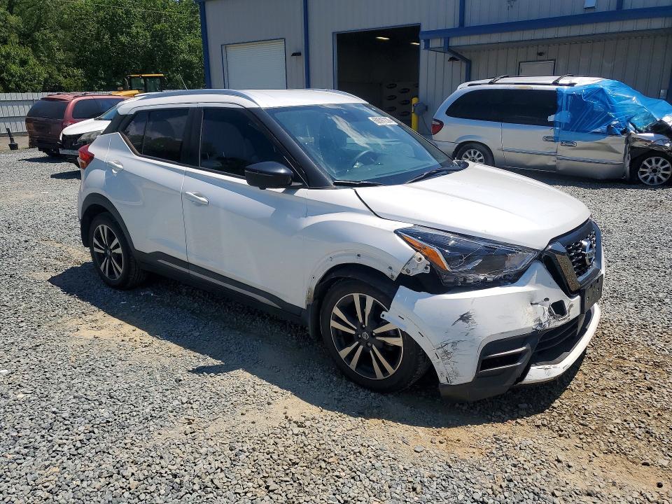 Photo 4 from auction – 2020 NISSAN KICKS with VIN 3N1CP5DVXLL578502