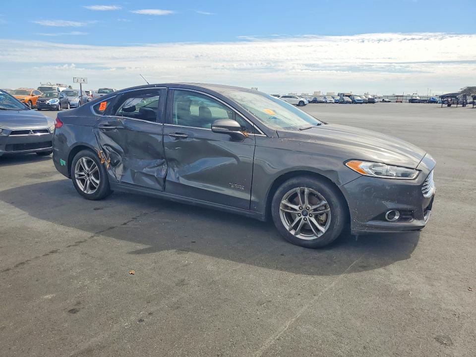 Photo 4 from auction – 2015 FORD FUSION with VIN 3FA6P0SU9FR226638