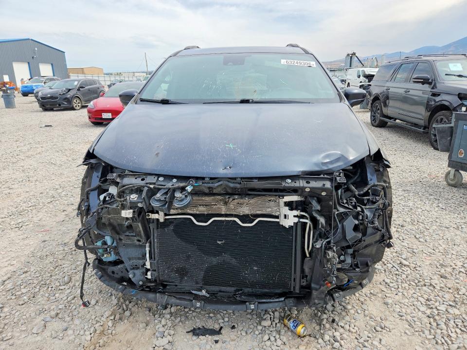 Photo 5 from auction – 2020 CHRYSLER PACIFICA with VIN 2C4RC3BG4LR282745