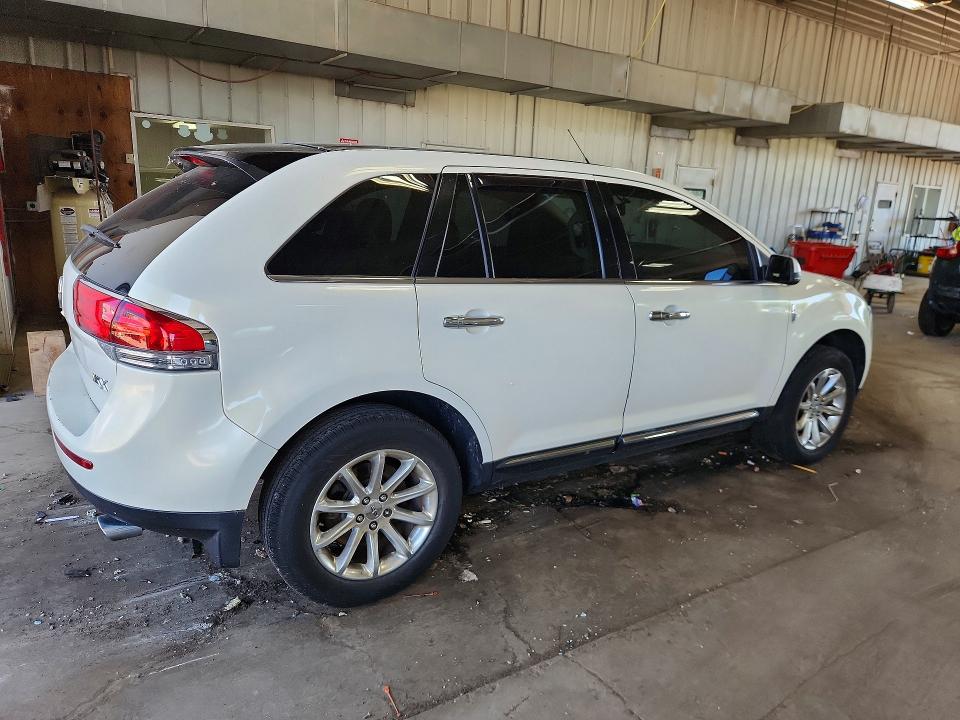 Photo 3 from auction – 2012 LINCOLN MKX with VIN 2LMDJ6JK3CBL14035
