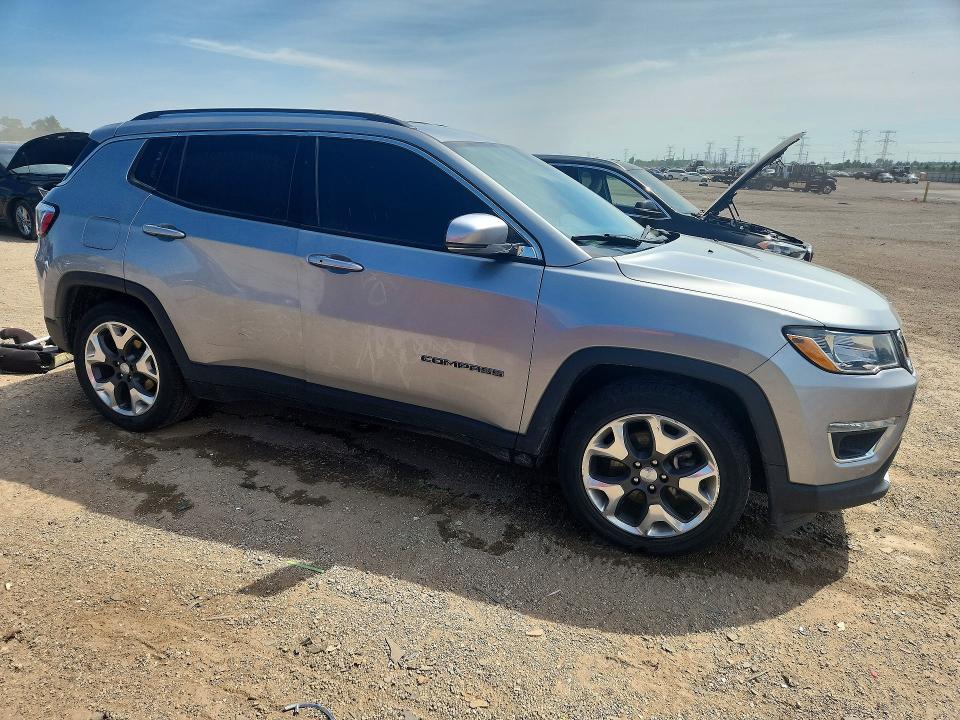 Photo 4 from auction – 2020 JEEP COMPASS with VIN 3C4NJCCB2LT187590