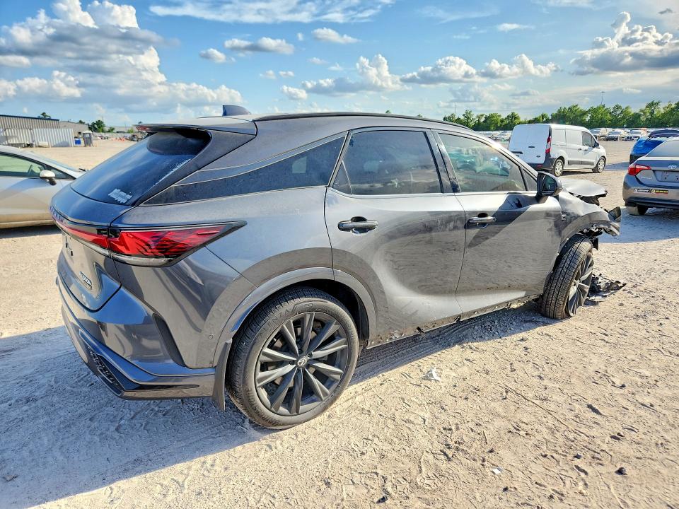 Photo 3 from auction – 2024 LEXUS RX with VIN 2T2BCMEA8RC014171