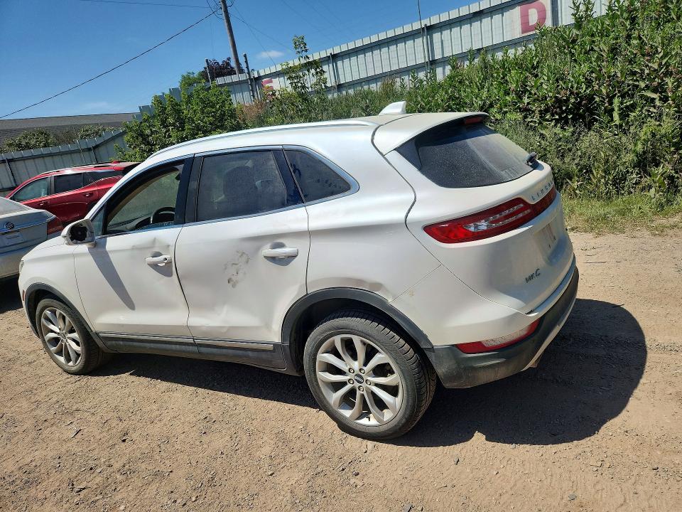 صورة رقم 2 من المزاد - 2016 LINCOLN MKC مع VIN 5LMCJ2C94GUJ21576