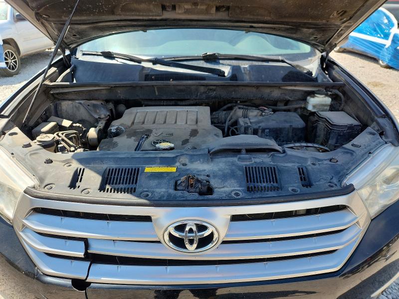 Photo 11 from auction – 2012 TOYOTA HIGHLANDER with VIN 5TDBK3EH4CS112076