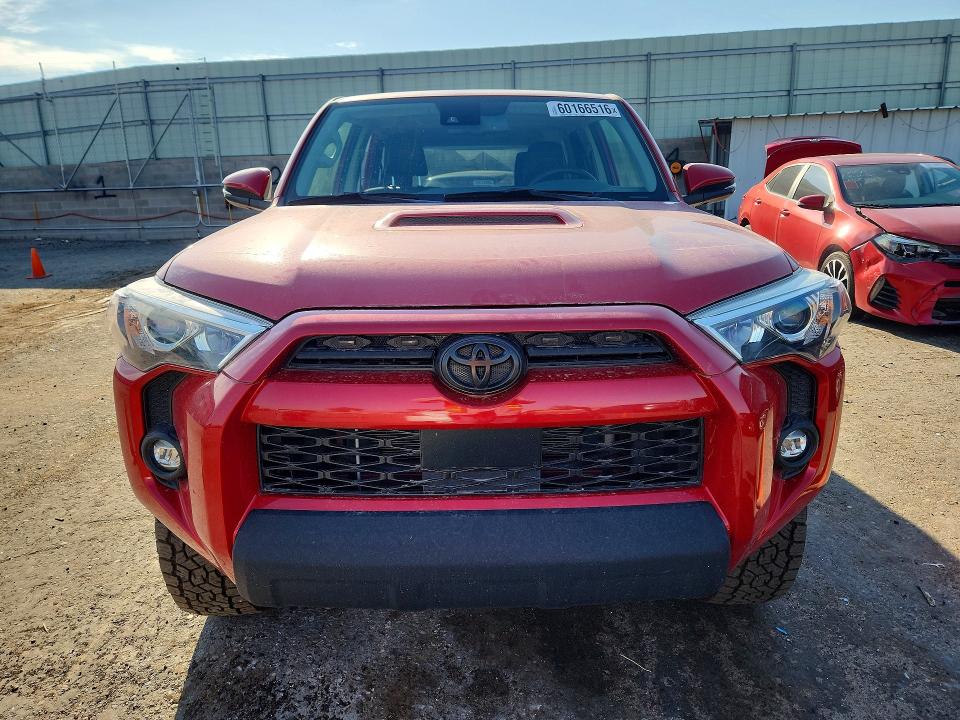 Photo 5 from auction – 2024 TOYOTA 4RUNNER with VIN JTERU5JR8R6274347