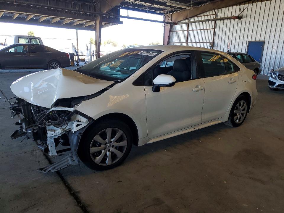 TOYOTA COROLLA 2022 with VIN 5YFEPMAE7NP273212 - Photo from auction