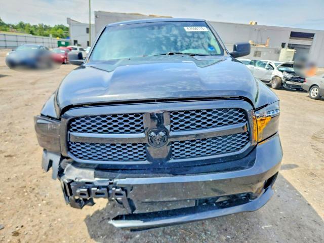 Photo 5 from auction – 2017 RAM 1500 with VIN 1C6RR7FT4HS574938