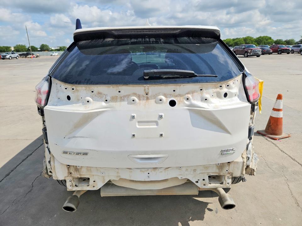 Photo 6 from auction – 2019 FORD EDGE with VIN 2FMPK3J95KBB68821
