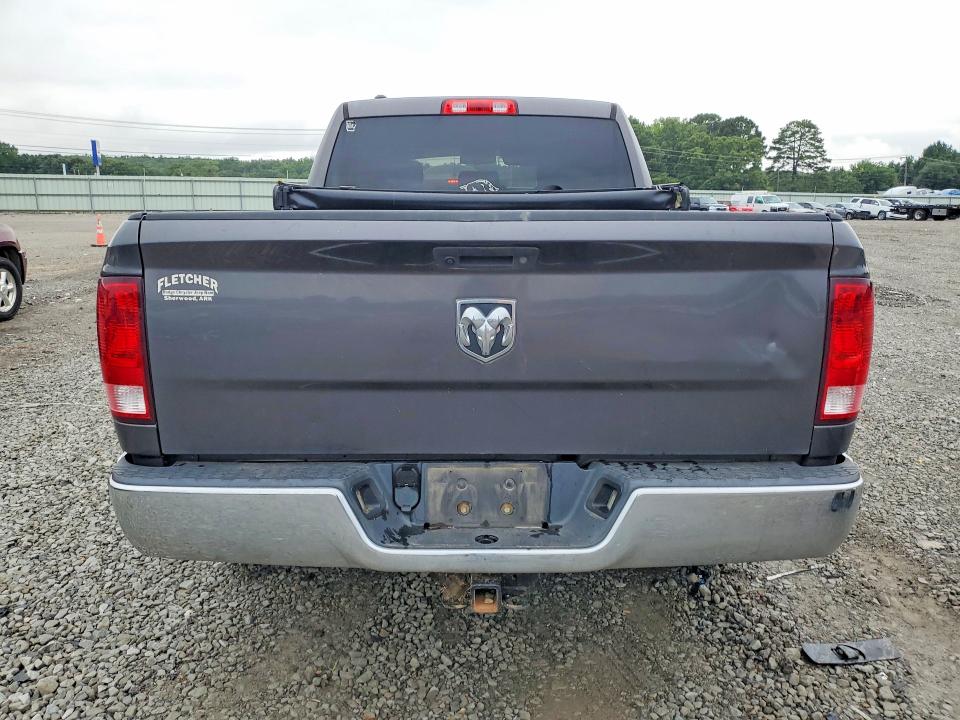 Photo 6 from auction – 2018 RAM 1500 with VIN 1C6RR6FG0JS349953