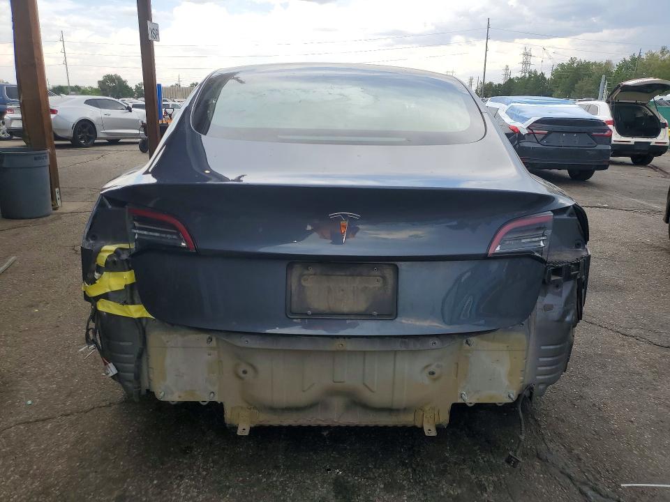 Photo 6 from auction – 2023 TESLA MODEL 3 with VIN 5YJ3E1EA5PF394015