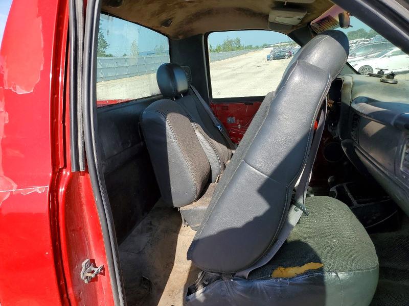 Photo 10 from auction – 2001 CHEVROLET SILVERADO with VIN 1GCEK14V41E169907