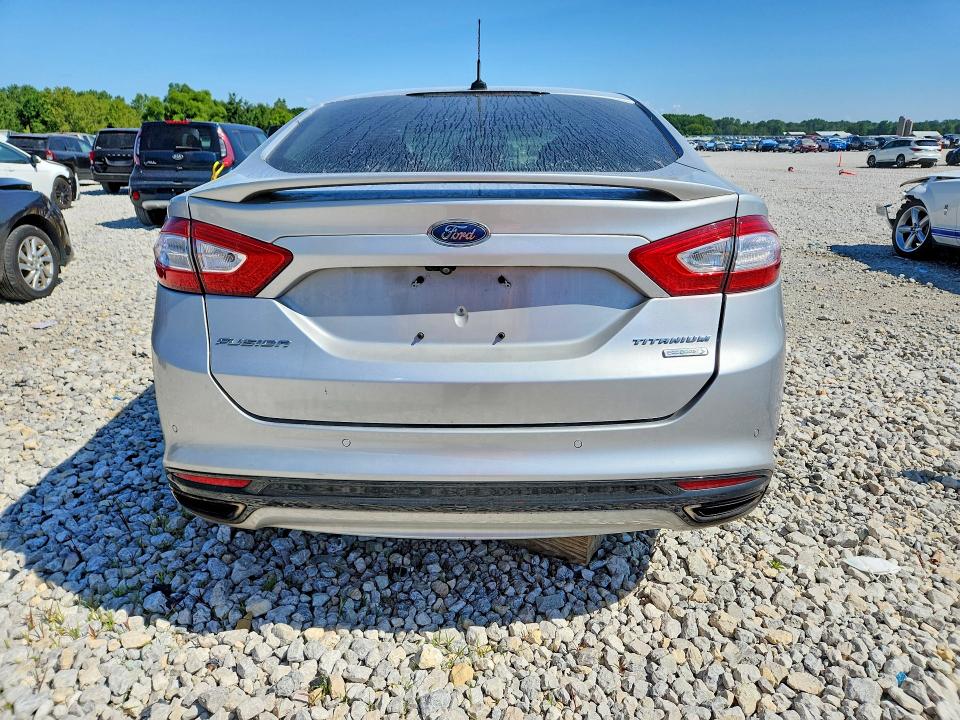 Photo 6 from auction – 2016 FORD FUSION with VIN 3FA6P0K91GR156209