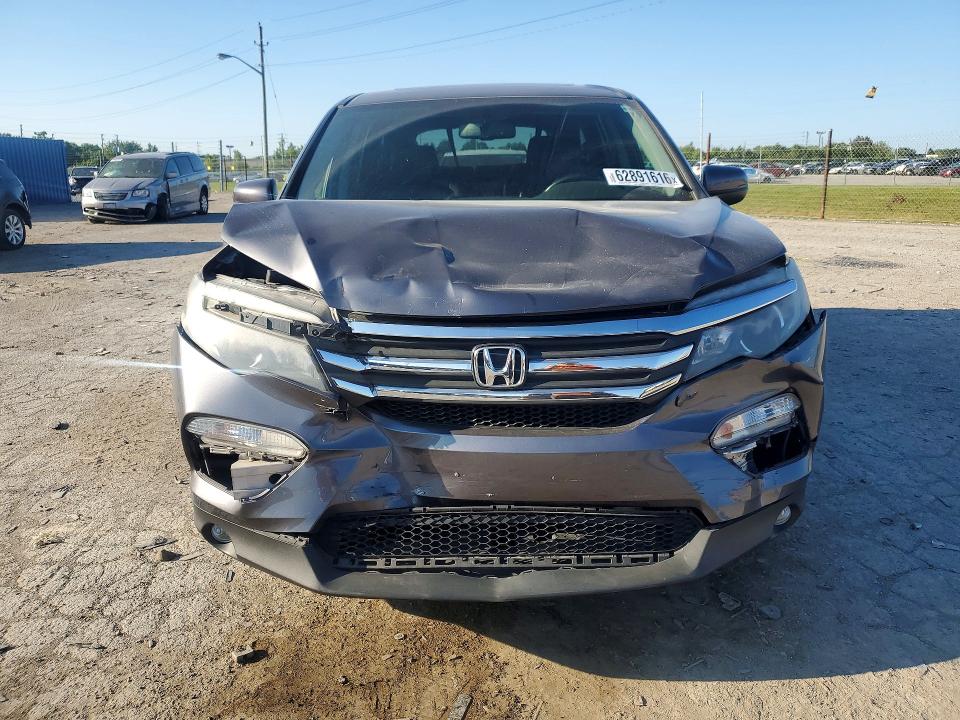 Photo 5 from auction – 2017 HONDA PILOT with VIN 5FNYF6H59HB003917