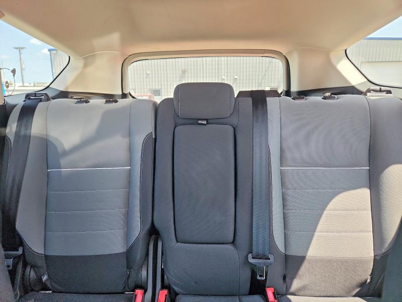 Photo 10 from auction – 2015 FORD ESCAPE with VIN 1FMCU9G93FUB46688