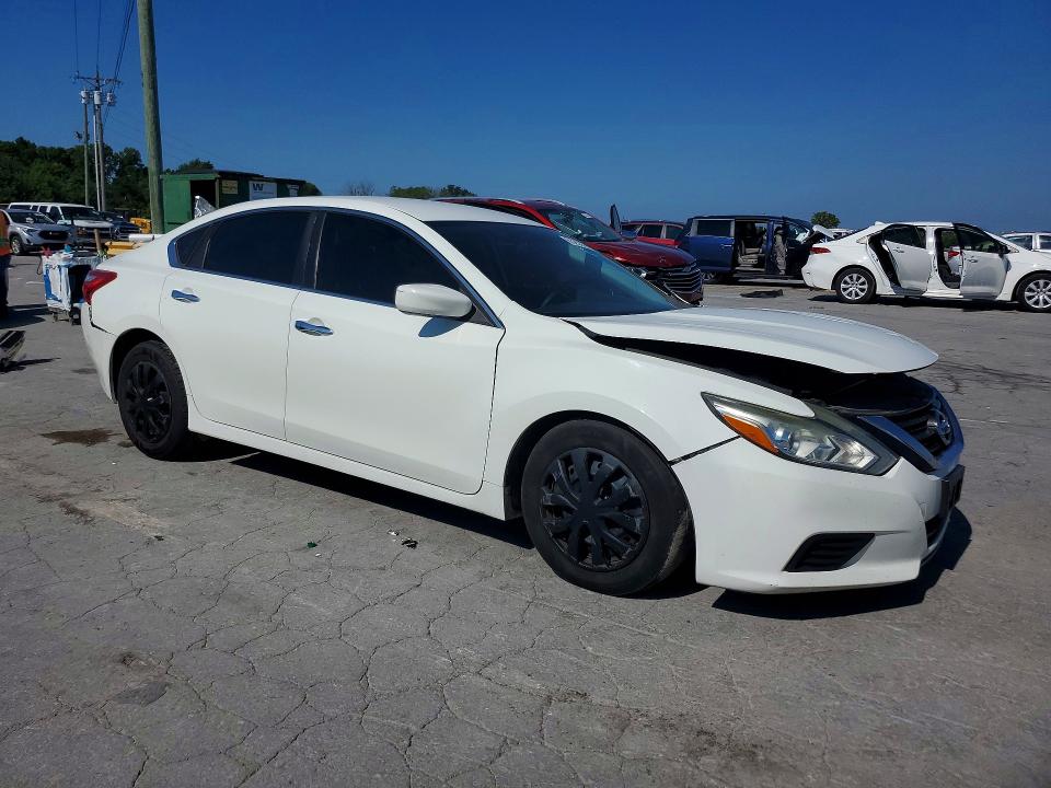 Photo 4 from auction – 2016 NISSAN ALTIMA with VIN 1N4AL3AP8GC189231