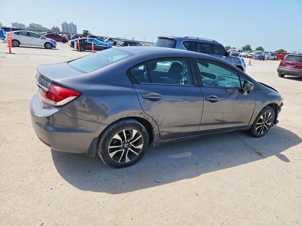 Photo 3 from auction – 2015 HONDA CIVIC with VIN 19XFB2F88FE082198