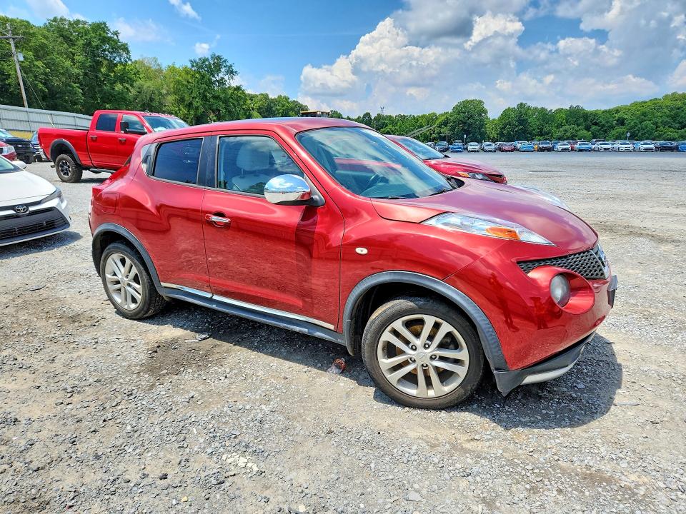 Photo 4 from auction – 2014 NISSAN JUKE with VIN JN8AF5MR1ET352183