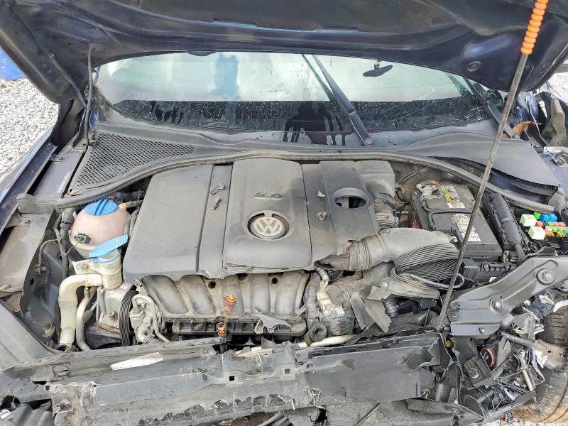 Photo 11 from auction – 2013 VOLKSWAGEN PASSAT with VIN 1VWAP7A33DC028569