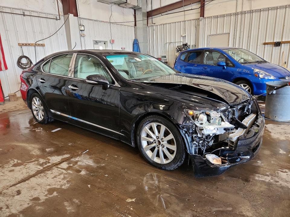 Photo 4 from auction – 2010 LEXUS LS with VIN JTHCL1EF4A5006765