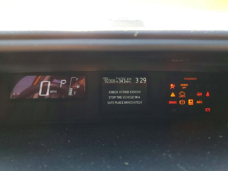 Photo 9 from auction – 2015 TOYOTA PRIUS C with VIN JTDKDTB33F1114888