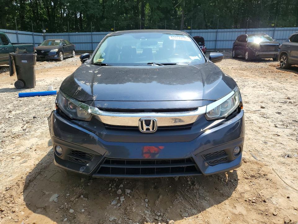 Photo 5 from auction – 2018 HONDA CIVIC with VIN JHMFC1F43JX008411